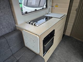 /photos/8987/032980b3-35b6-36ef-161d-5d2c478b06cc_i320x240.jpg