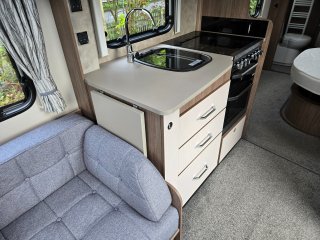 /photos/8987/095efe53-0a48-4de7-86d8-32d85a55a70f_i320x240.jpg