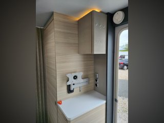 /photos/8987/0dfea92c-987f-31f4-aae3-c2cb4295c0ee_i320x240.jpg