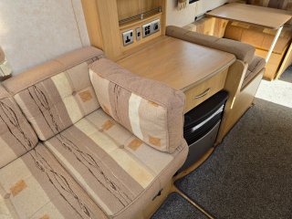 /photos/8987/2ea25a22-fdd5-178c-9a09-74d231134e1c_i320x240.jpg