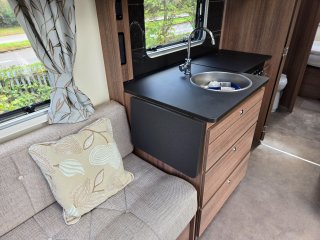 /photos/8987/3b6e9d03-d3fc-5c44-48b3-c07812348d5c_i320x240.jpg