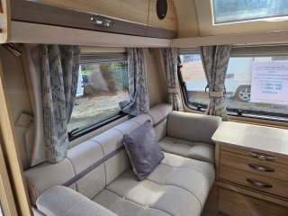 /photos/8987/3d332589-0cd0-1436-0350-a6269752229f_i320x240.jpg