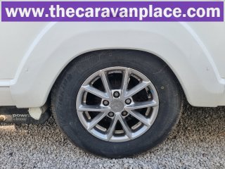 /photos/8987/42f39e42-5e5f-e37d-6aa4-d9f4da54e1d3_processed1_i320x240.jpg