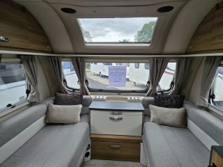 /photos/8987/5f39ea90-2650-2fb3-e507-507c9e7b0285_i320x240.jpg