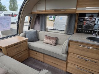 /photos/8987/647d586f-1f72-eb96-3601-bb305f8c1f8e_i320x240.jpg