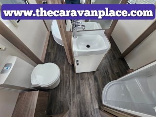 /photos/8987/66b97c85-0b32-0732-4847-17e324f834f2_i320x240.jpg