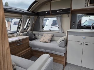 /photos/8987/6a56718f-1df0-b855-a4c1-618b36225d33_i320x240.jpg