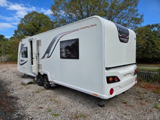 /photos/8987/75560e9e-fd02-2238-f2d4-4d59f17b3dd1_i320x240.jpg