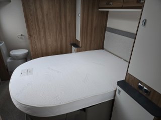 /photos/8987/7a9119e1-ed2a-46e0-2844-22cf740da217_i320x240.jpg