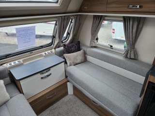 /photos/8987/8377a9c9-69e3-0d67-4bdf-8ea1c9230837_i320x240.jpg