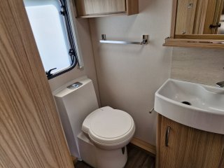 /photos/8987/85ec5db3-15df-d3f8-895c-7b6ac6bcba30_i320x240.jpg