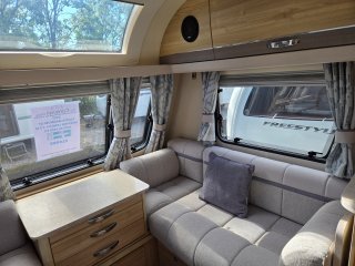 /photos/8987/b4b14c53-5cc7-ed1c-df8a-a67cc2e1f7e7_i320x240.jpg