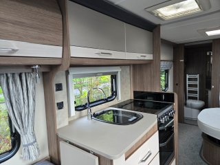 /photos/8987/e08b6307-46a7-40d2-ad9b-6adb6d813d7d_i320x240.jpg